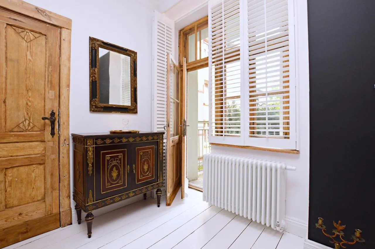 Victus Apartamenty, Apartament Interno 소포트